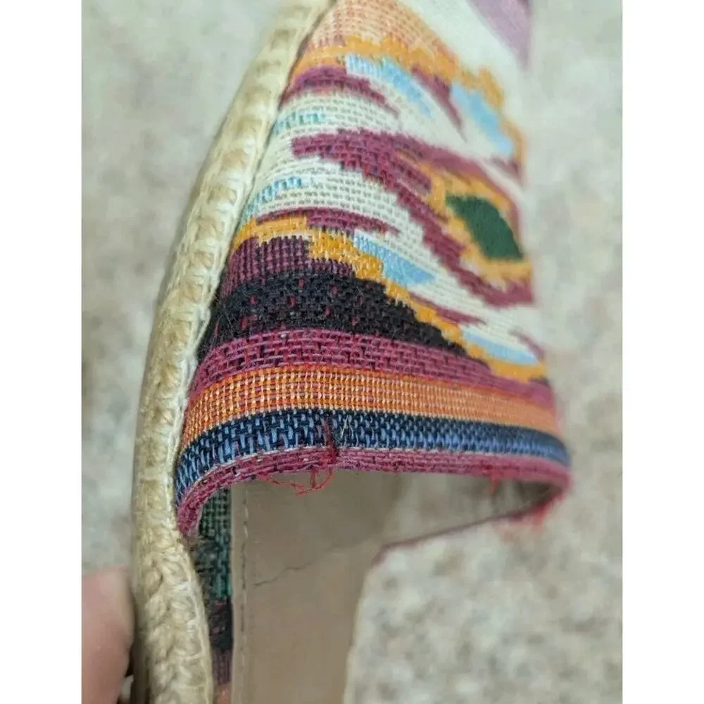 Kaanas Espadrille Sz 8 (39) Flat Sandals Vibrant Aztec Southwest Colors Slip-On